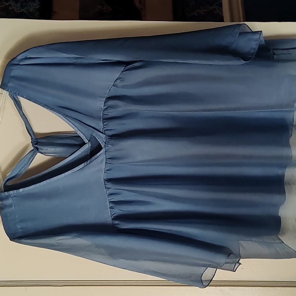 Lovely blue silk blouse by Cobblestone size L/XL